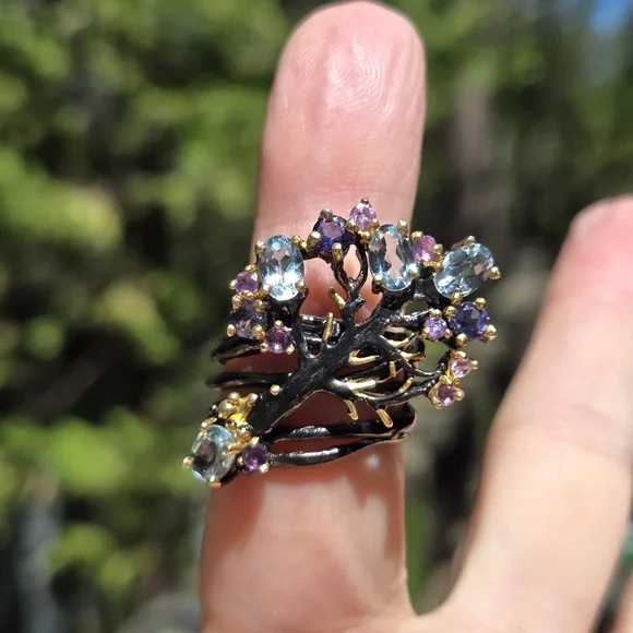 🎉HOST PICK 🎊 Blue Topaz Lolite & Amethyst Sterling Rhodium & Gold ring sz6.75 - Picture 12 of 13